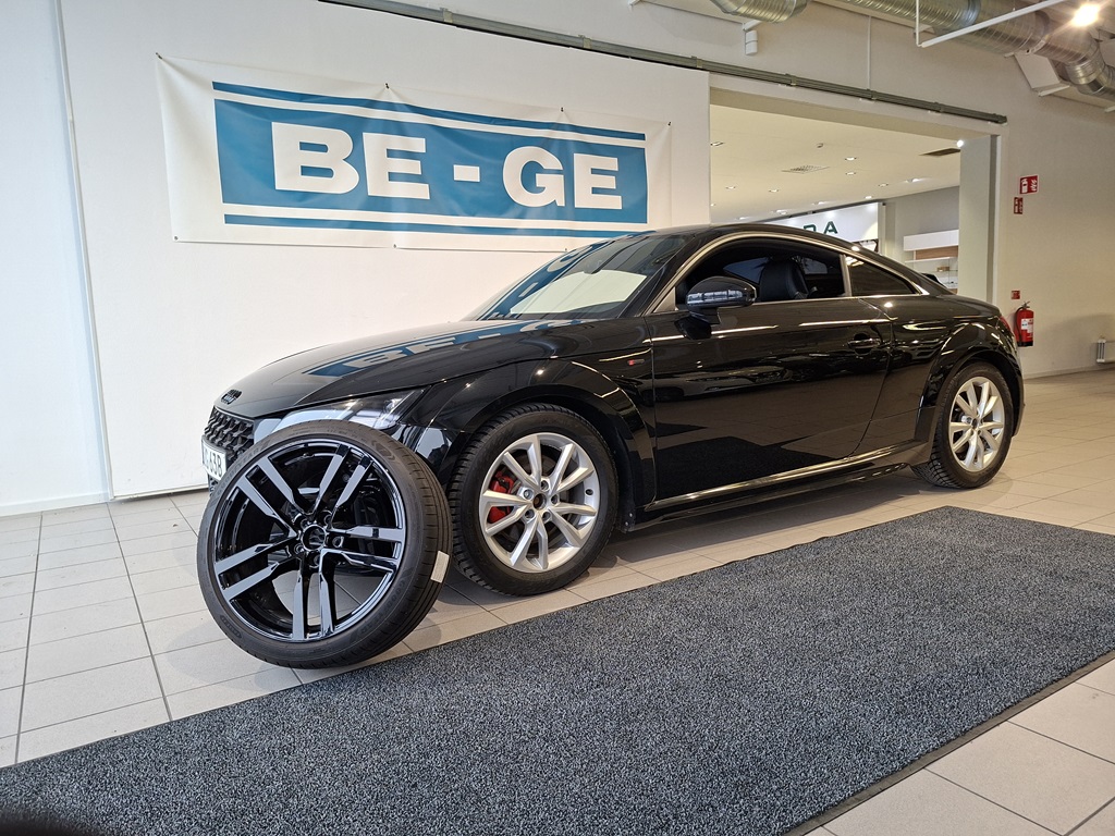 Audi TT Coupé